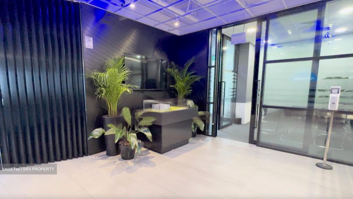18 ROBINSON (D1), Office #454132241